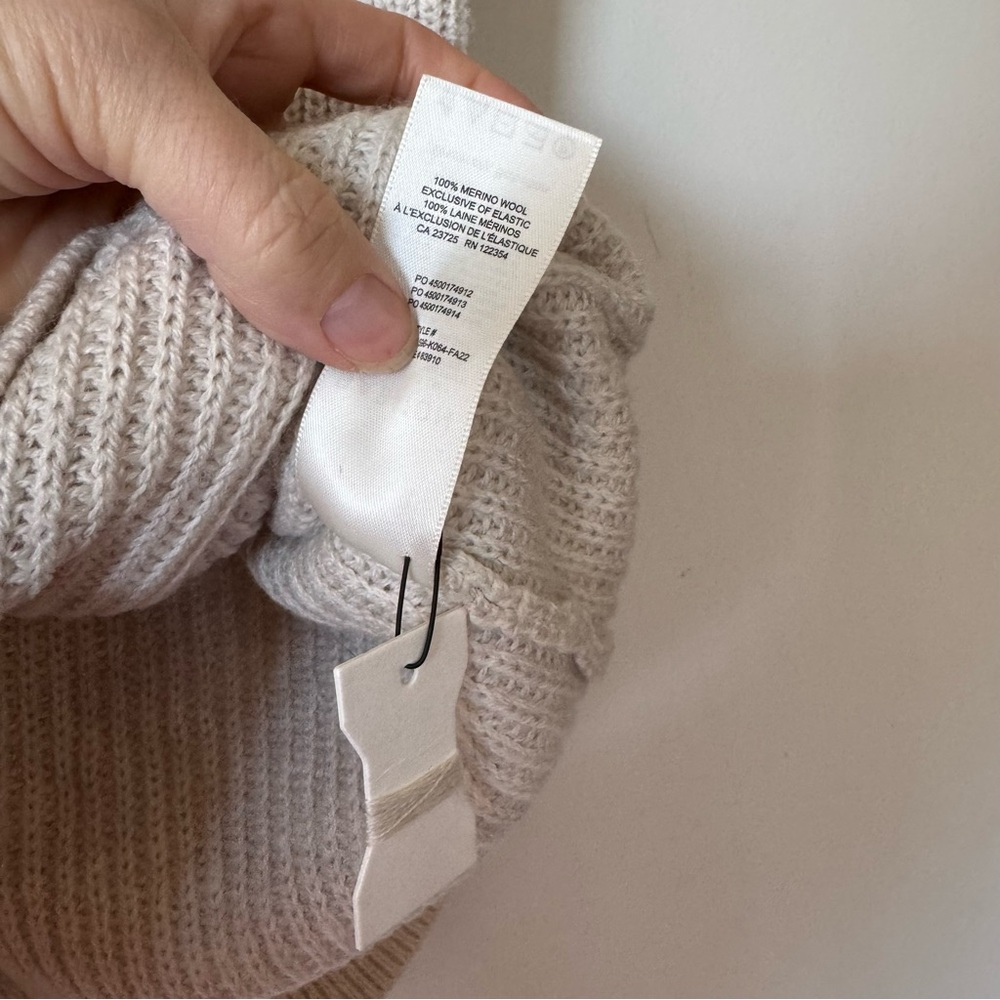 NWOT Aritzia Babaton Hazlitt Cream Ribbed Wool Sweater Vest L - Picture 10 of 10